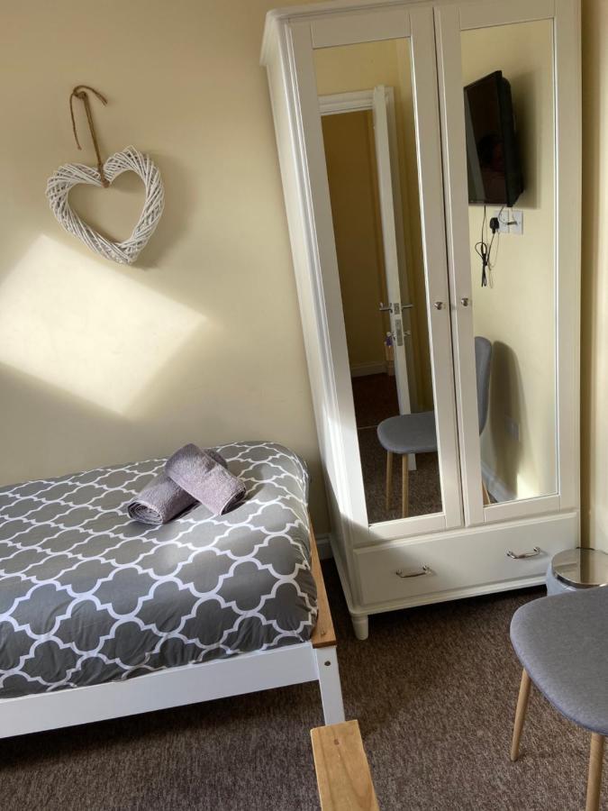 The Brunel Mews Bristol Exterior photo