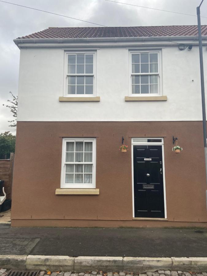 The Brunel Mews Bristol Exterior photo